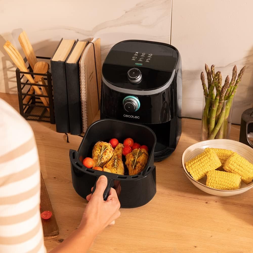 Friteuse sans Huile Cecotec Cecofry Compact 2000. 900 W, Diététique, Manuelle et Compacte, 1,9 L de Capacité, Thermostat, Temps ajustable, Technologie PerfectCook, Fonction Four.